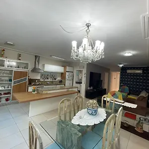  Apartamento No Coracao De Meia 150mt Do Mar
